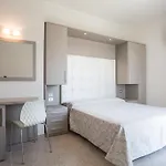 Olympia 3*