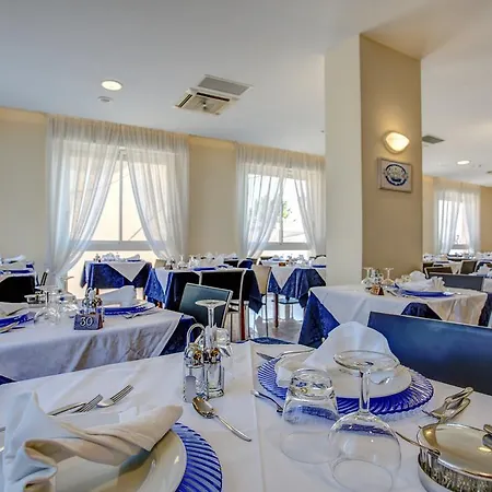 Olympia Hotel 3*